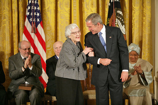 Harper Lee with George W. Bush in 2007 after awarding To Kill a Mockingbird with the Presidential Medal of Freedom.