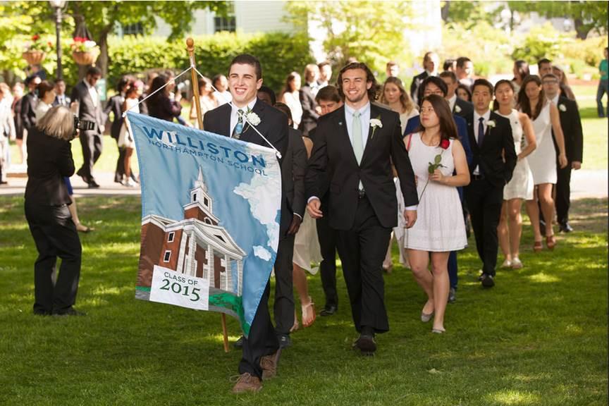 Picture of 2015 graduates on graduation day