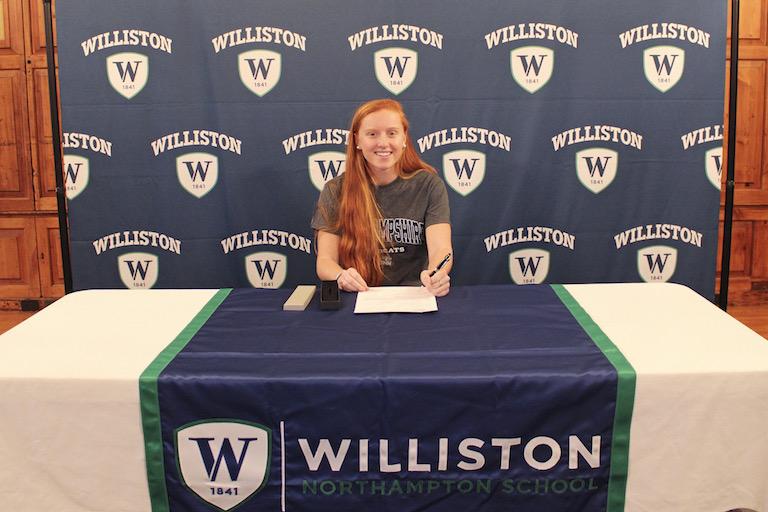 Caroline Wysocki signing her NLI to UNH.