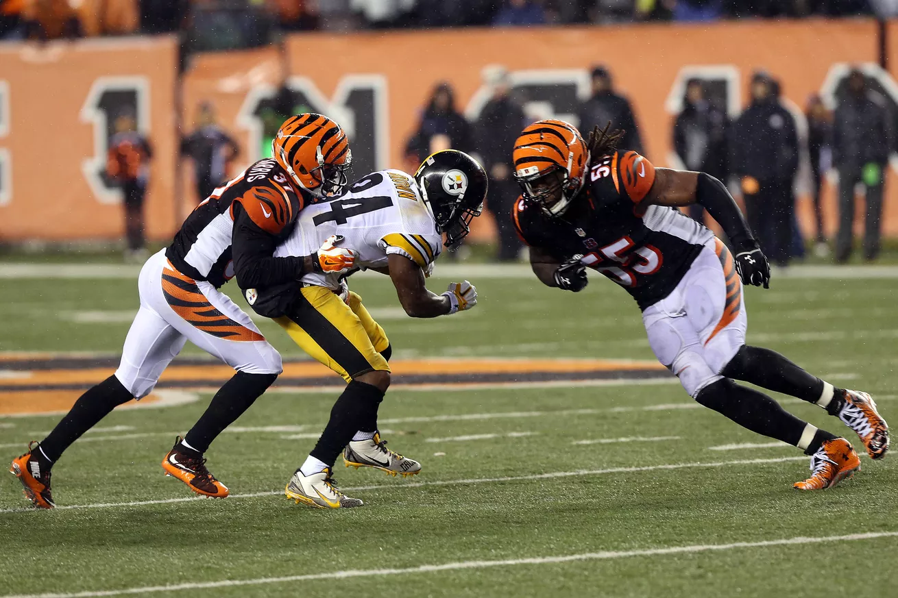 Bengals linebacker, Vontaze Burfict in the moment before he illegally tackled Steelers receiver Antonio Brown which gave Brown a concussion. Photo courtesy of cincyjungle.com