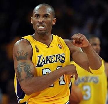 Kobe Bryant celebrating a victory