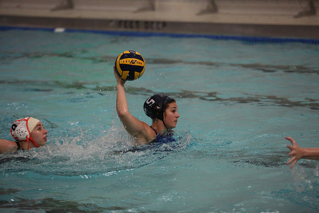 Abbie Coscia in a 2016 game against Suffield Academy. Credit: Tiger Chen '18, courtesy of Williston Flickr.