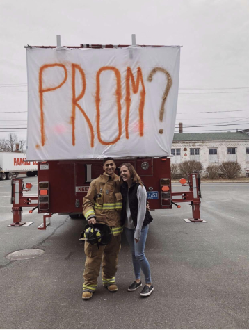 Prom Season Kicks Off with Spectacular Promposal