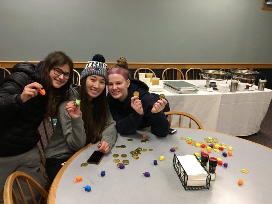 Students at the Hanukkah Party Hosted by Williston's Jewish Club.
Credit: Mr. Seamon