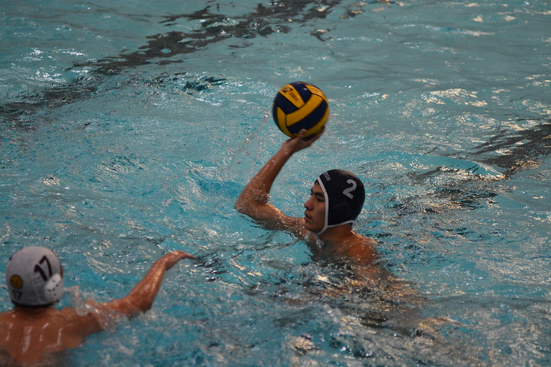 Boys Water Polo Comes Out Kicking