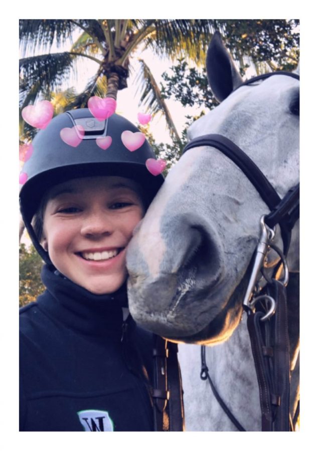 How Anna Richardson '21 Keeps Up with School While Competing in Florida Equestrian Festival