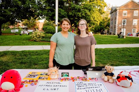 Students Kick Off Year With Club Fair