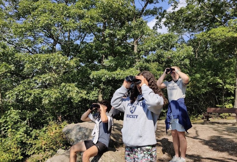 Outdoor Ecology Class Fosters Understanding of the Natural World